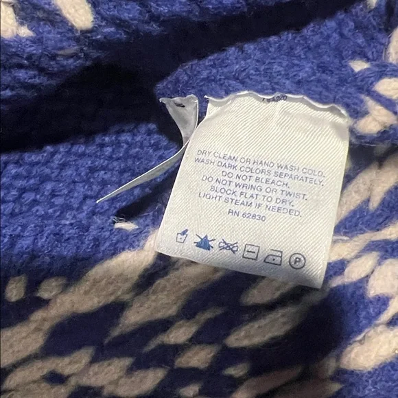 Lands End vintage lambswool sweater. Woman’s size L 14-16. - Picture 5 of 8